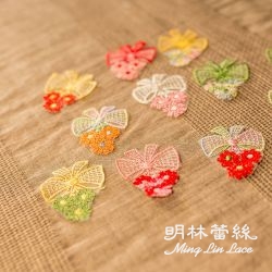 花朵蕾絲-甜美可愛日系黃蝴蝶結綠花花片-長約5公分-單朵