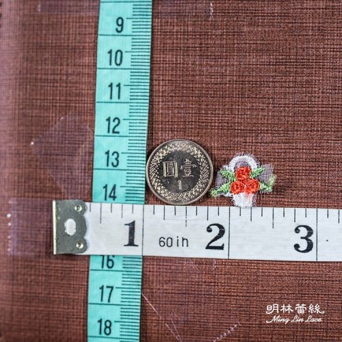 花朵蕾絲-法式浪漫婚禮紅花白籃子花片-長約1.5公分-單朵