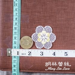花朵蕾絲-日系手作網狀花朵黃心花片-長約5公分-單朵