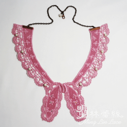 【明林蕾絲-小天馬】精緻蕾絲蝴蝶結領片項鍊-MIT台灣製精品-寬23cmx高22cm 【明林蕾絲-小天馬】精緻蕾絲蝴蝶結領片項鍊-MIT台灣製精品-寬23cmx高22cm