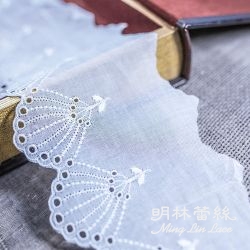 棉布蕾絲-法式浪漫華麗滾縷空扇形圖騰花邊-寬約10公分